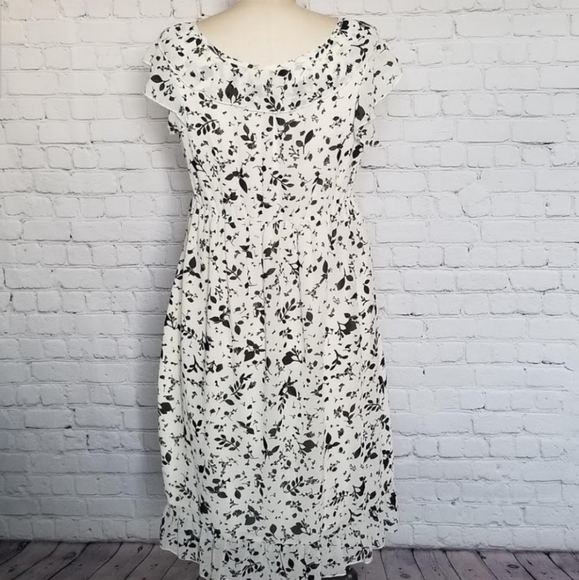 Converse One Star Black and white dress
size small - Picture 2 of 7